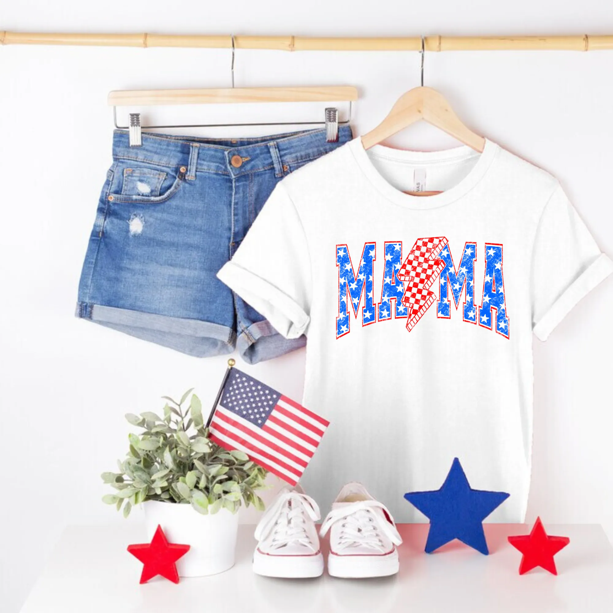 Retro Patriotic Mama Shirt